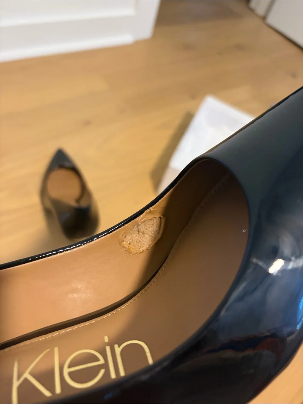 Calvin Klein Women's Black Patent Pointed Pumps
